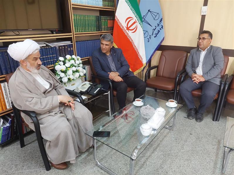 دیدار مدیر كل پست با رئیس كل دادگستری استان خراسان شمالی